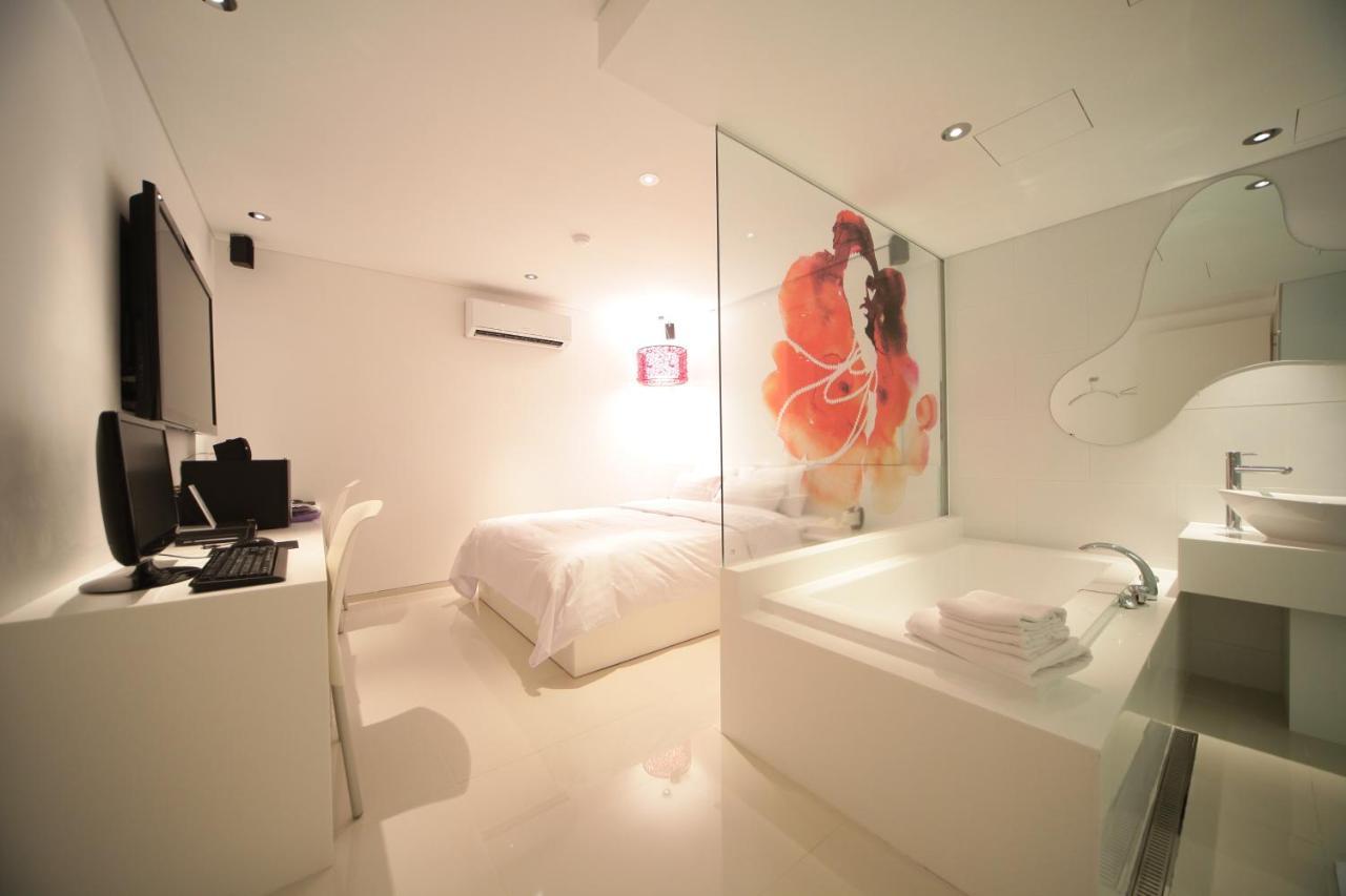 Hotel Pop Jongno Сеул Экстерьер фото