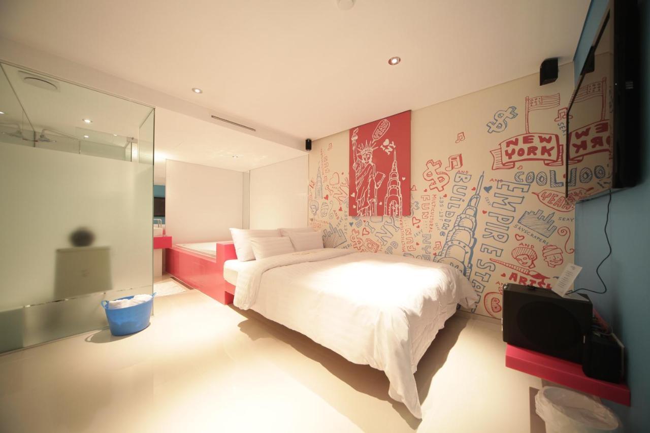 Hotel Pop Jongno Сеул Экстерьер фото